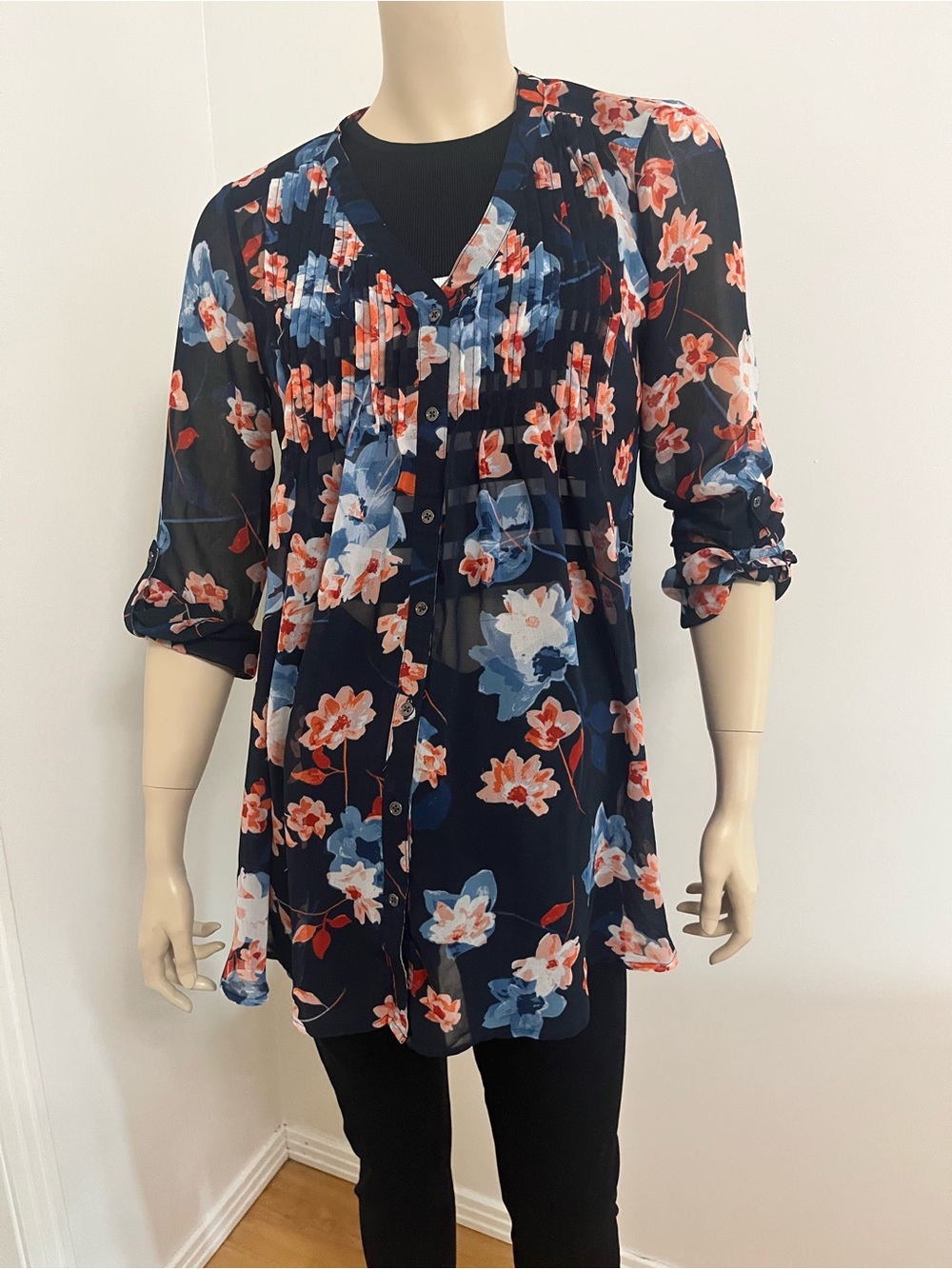 A Pea in the Pod Navy Floral Pintuck Button-Front maternity Tunic